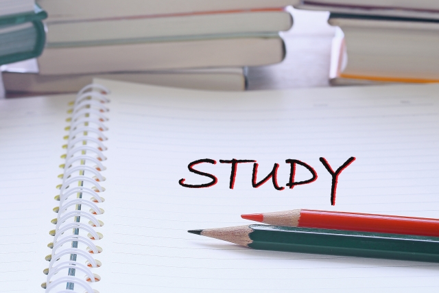 最初の定期テストで“その後の3年間”が決まる？新中1が今、知っておくべき本当のポイント